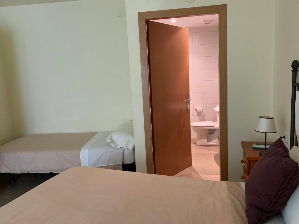 Hostal La Placeta - 12