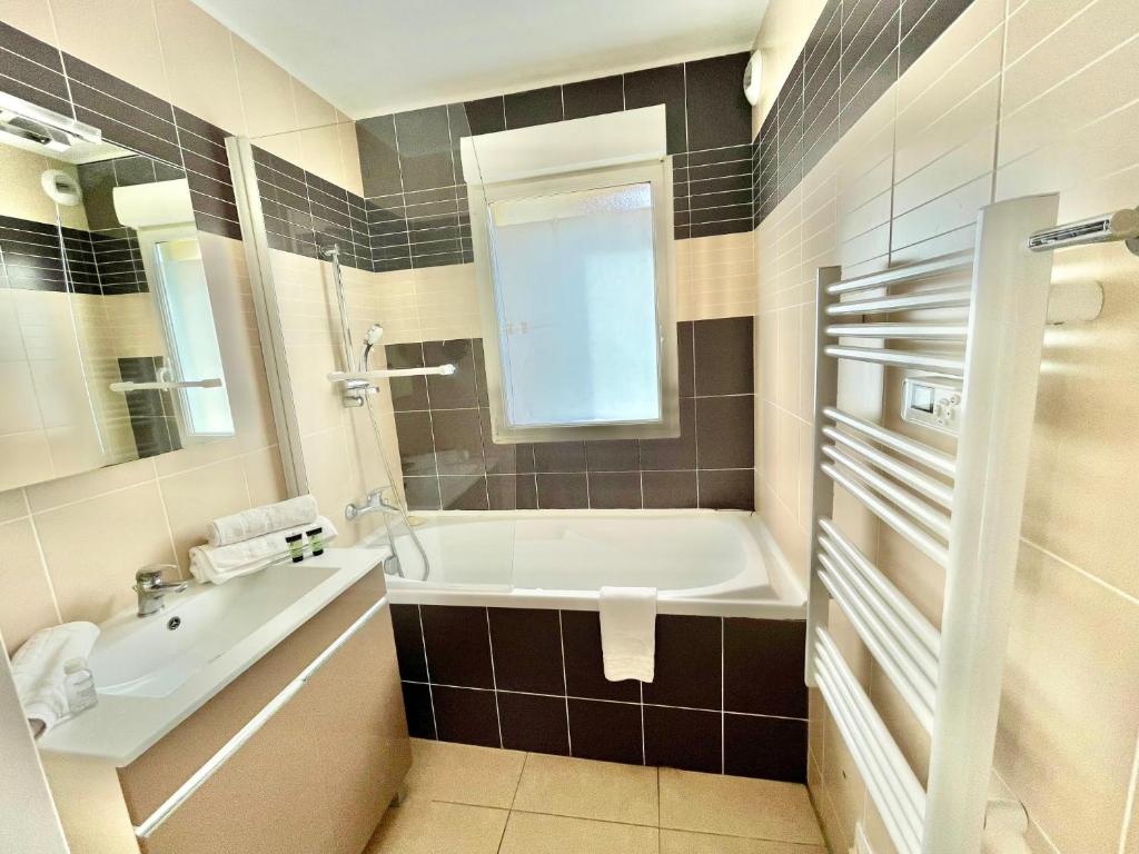 Résidence La Ferme de Deauville - Saint Arnoult - Two-Bedroom Apartment