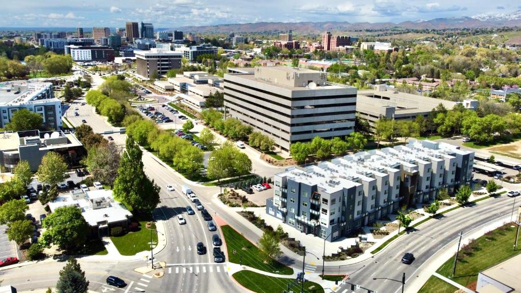 The 951