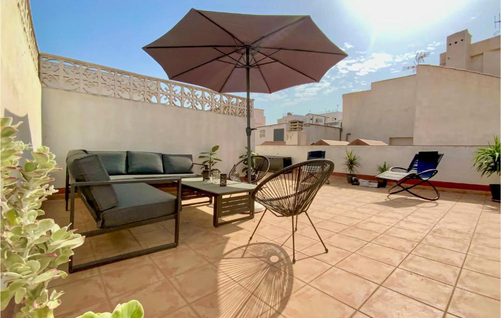Balkón nebo terasa v ubytování Stunning Apartment In Torrevieja