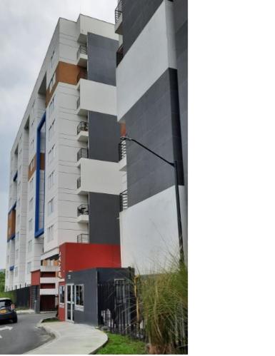 comodo Apartamento alojamiento Pereira Gamma - Hizvo