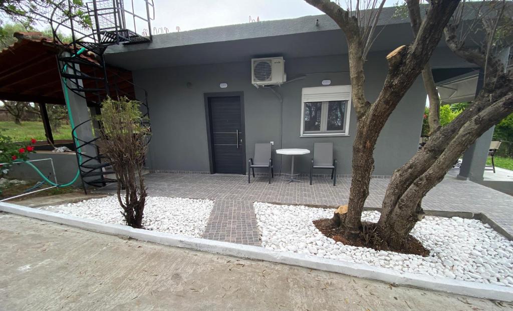 Budova, kde se vila nachází