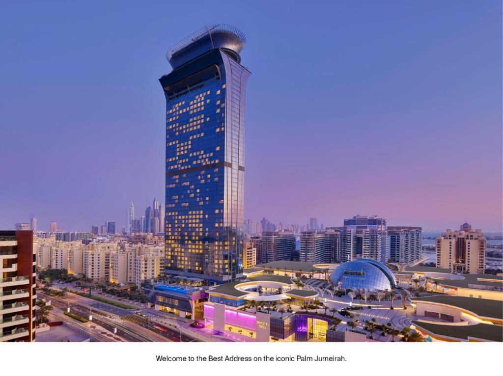 Apartment The Palm Tower by Platinium Dubai, UAE