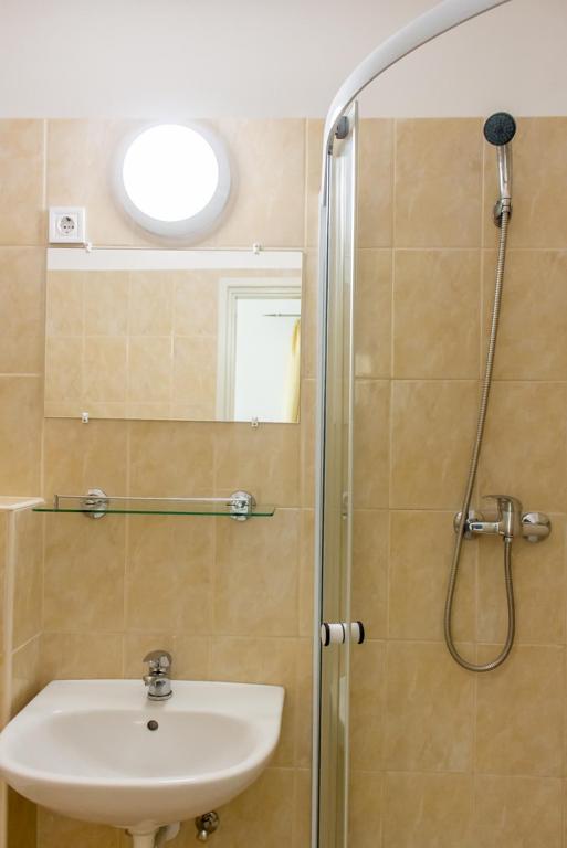 Kúpeľňa v ubytovaní Wesselényi Strand apartmanok