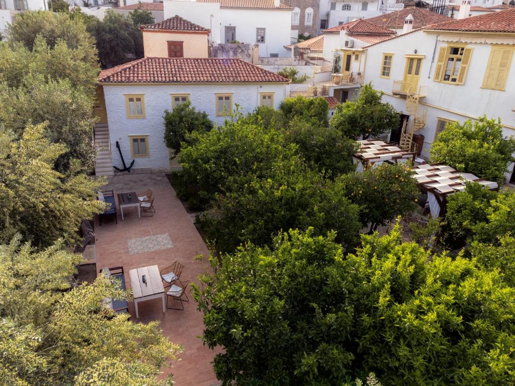 Zahrada ubytování Rafalias Mansion