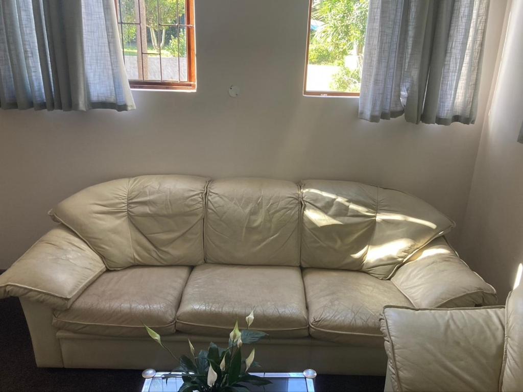 Gardenroute Accomodation 750 mtr. the beach - Image 19