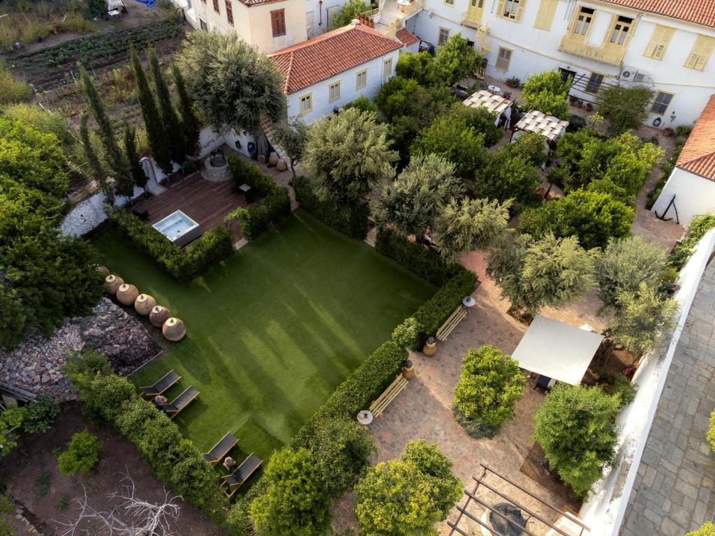 Zahrada ubytování Rafalias Mansion