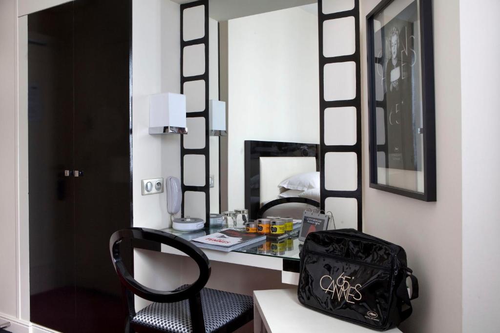 Petit Madeleine Hôtel - Resim 14