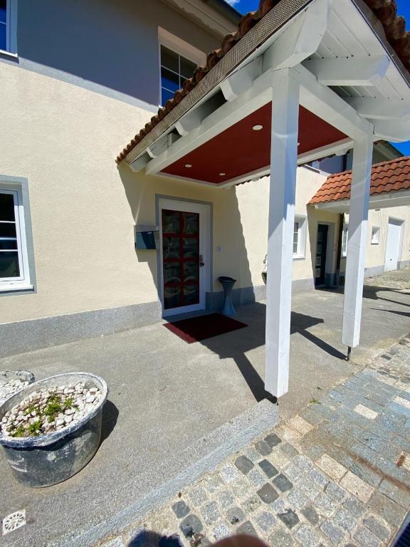 ADN Suites - NETFLIX - modern and smart - 8