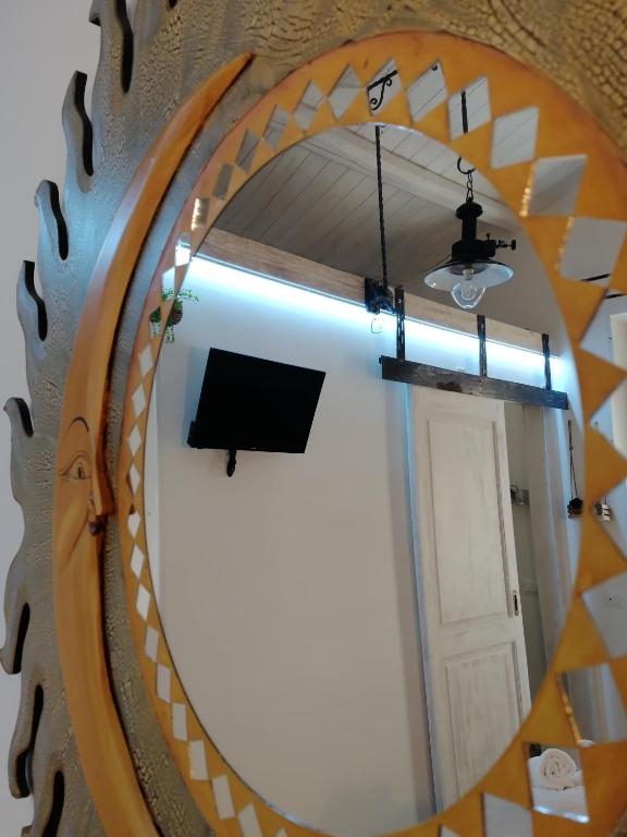 A television and/or entertainment centre at Squisita Home