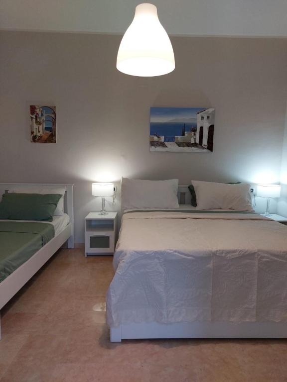 Esther Guest House - Housity