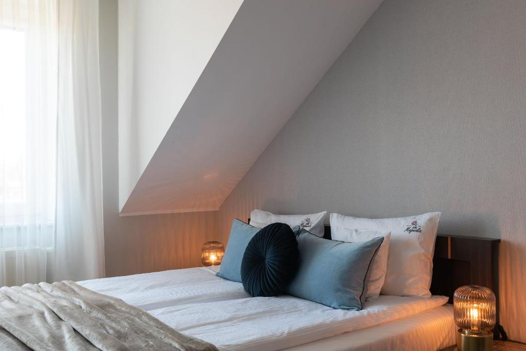 WILLA MAGNOLIA - Apartamenty i Pokoje SPRZĘT DO POŁAWIANIA BURSZTYNU -wodery, podbieraki, latarki UV - POKÓJ ZABAW- ROWERY - KAWA Z EKSPRESU - 12