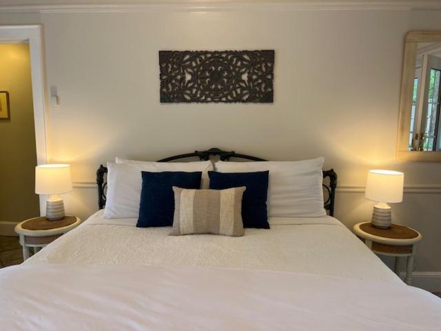 Beaufort House Inn - Chambre Royale Avec Balcon