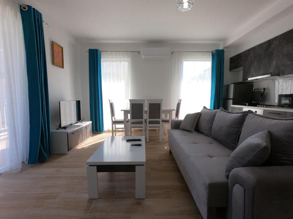 R&I Sea and Mountain View Apartments Radhimë - Imazhi 5