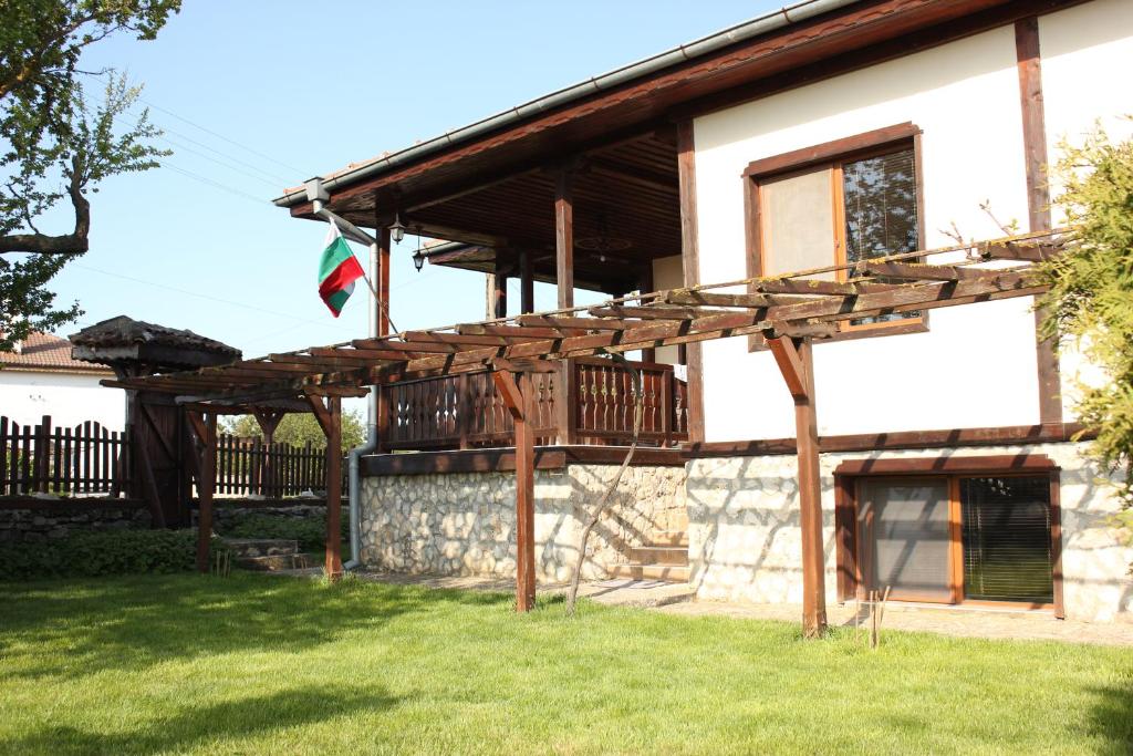 Budova, kde se prázdninový dům nachází