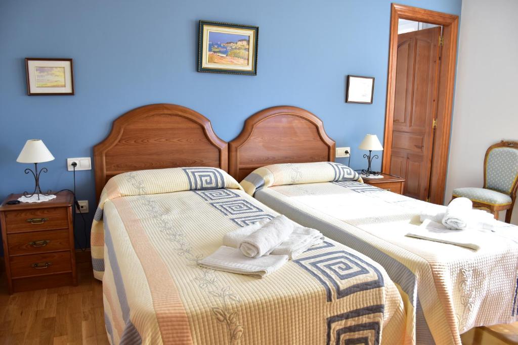 CASA RAICHU - Double Room With Private Bathroom