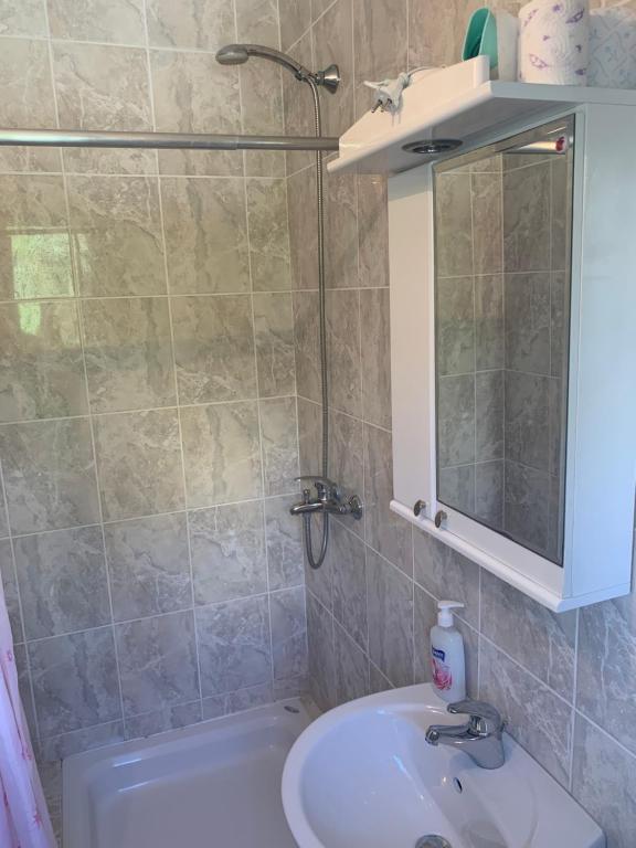 Bagno di Zvezda Meljine