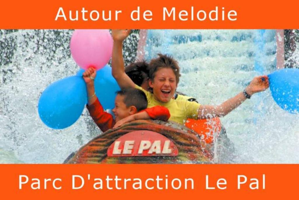 Hosté ubytování Mélodie lumineuse et spacieuse à 6km du Pal