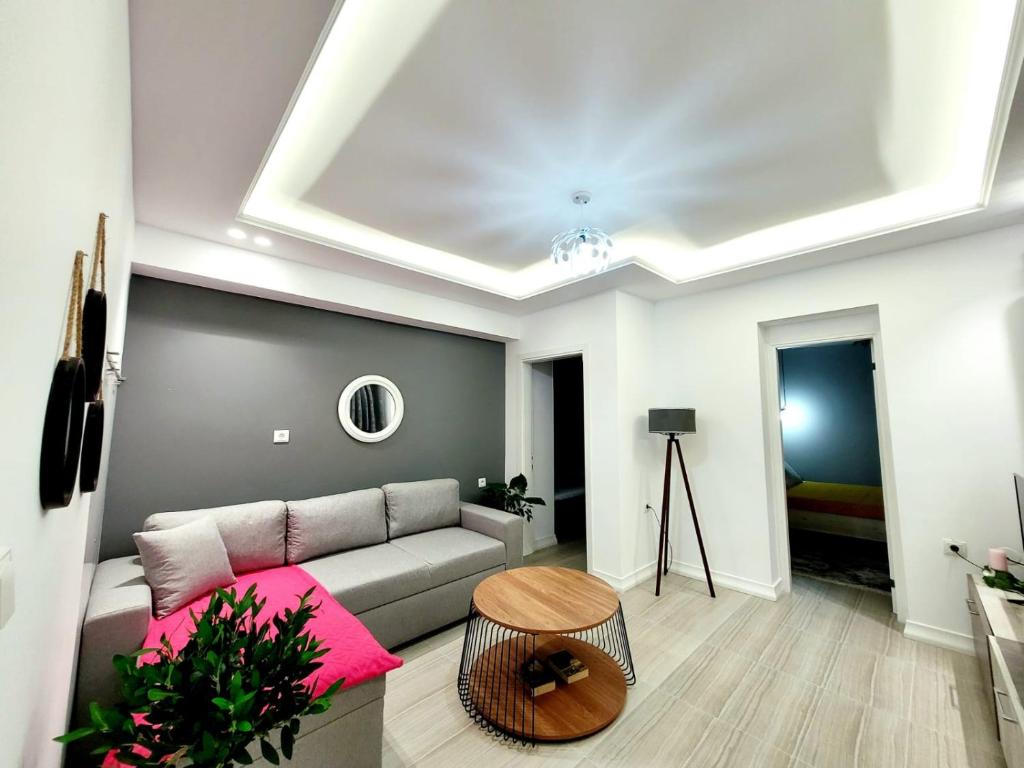 Anis Apartments