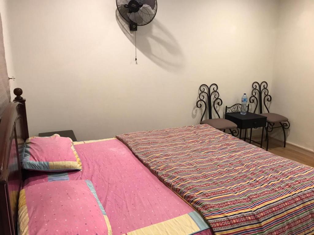 Orchid Crib, Islamabad (precios actualizados 2024)