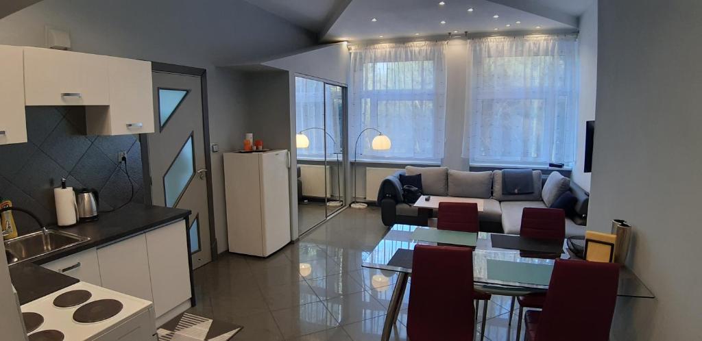 Pogodny Apartament - Hizvo