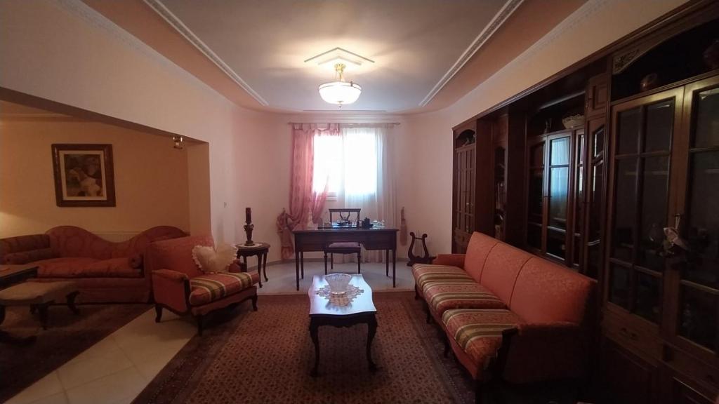Posedenie v ubytovaní Villa Luxury