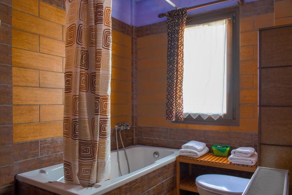 Monastiri Guesthouse - 18