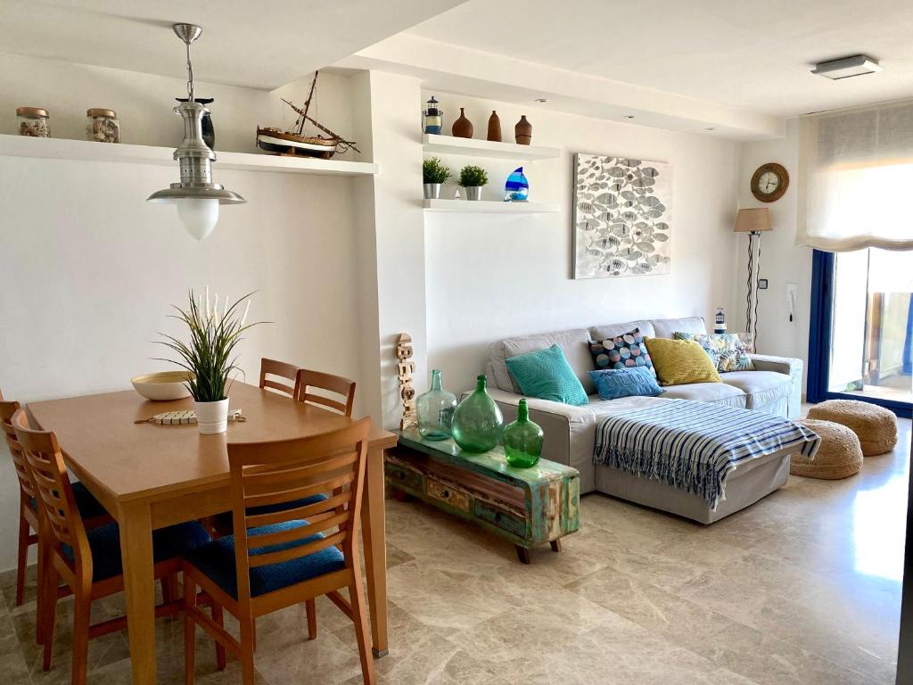 Posedenie v ubytovaní PRECIÓS APARTAMENT A PRIMERA LÍNIA DE MAR