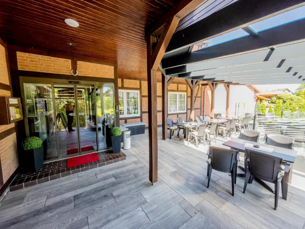 Restaurace v ubytování Hotel Schnehagen
