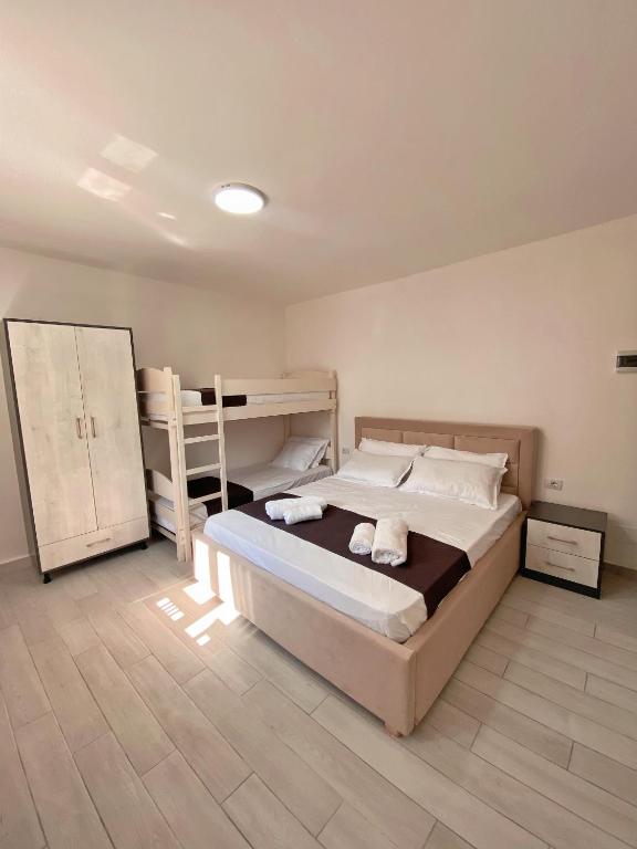 Postel nebo postele na pokoji v ubytování Sunny guest house