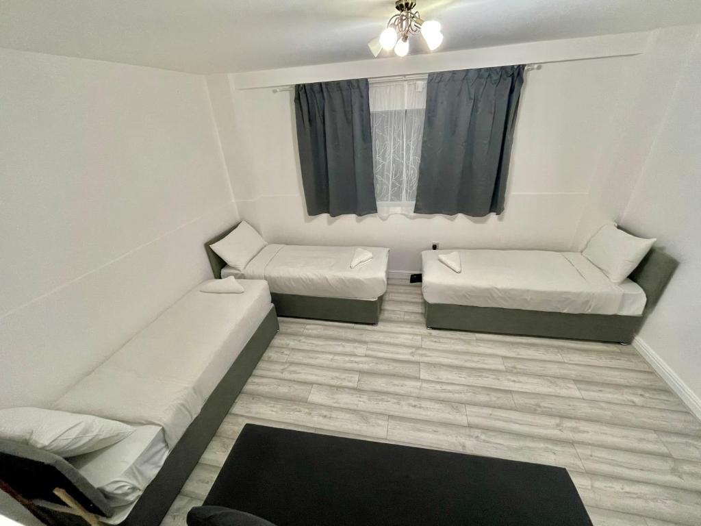 Comfortable - Cosy - Budget Studios in City Center - 