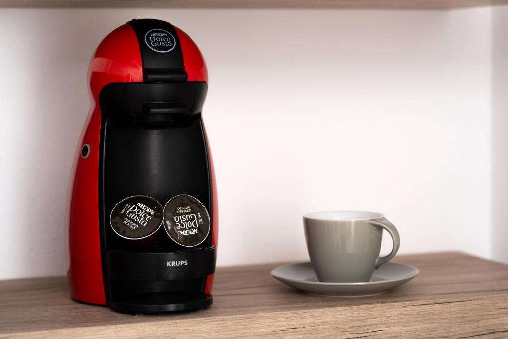 Aerenia Luxury Suites - 11