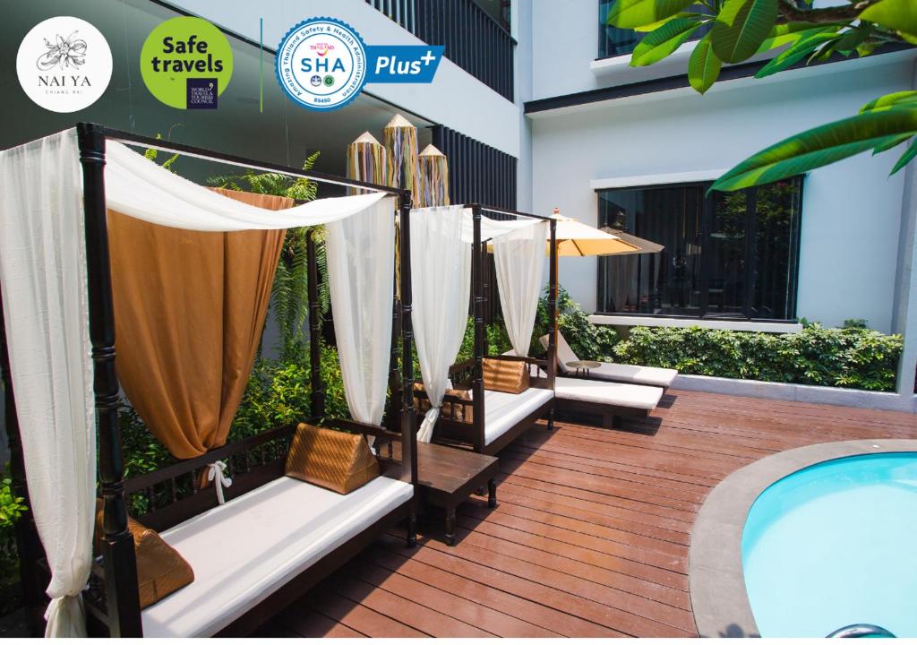 Bazén v ubytování NAI YA Hotel -SHA Extra Plus nebo v jeho okolí