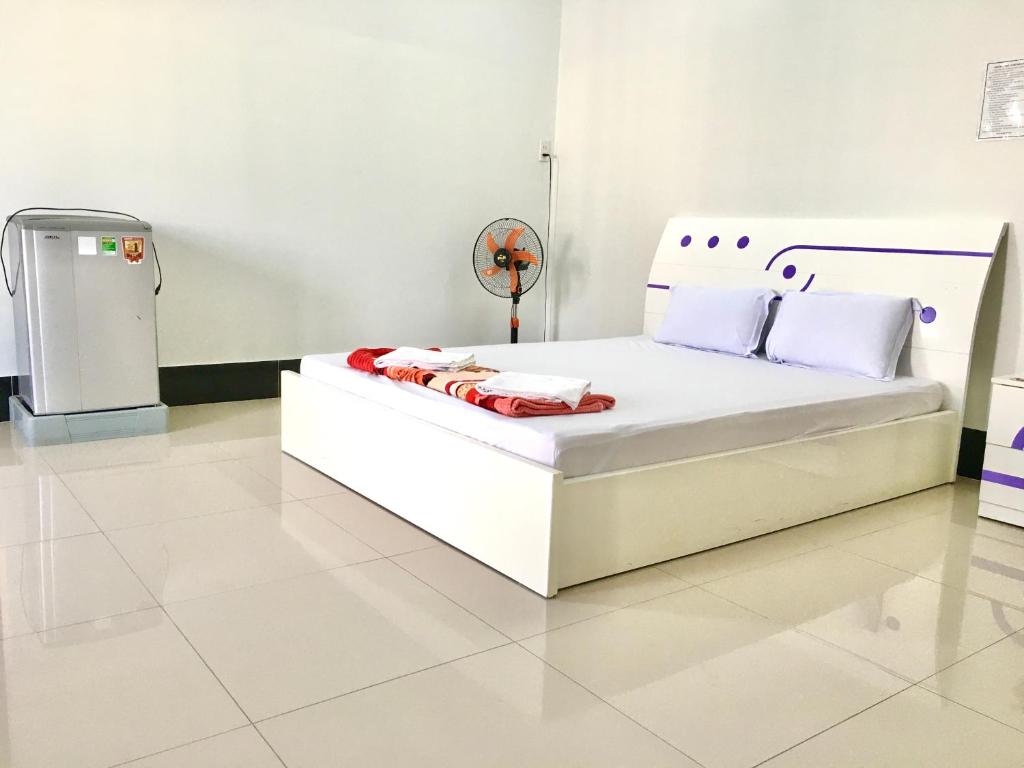 Nhà Nghỉ Thiên Minh - Habitación Doble Con Balcón