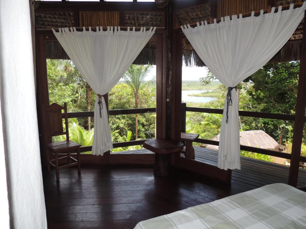  Eco Rainforest House