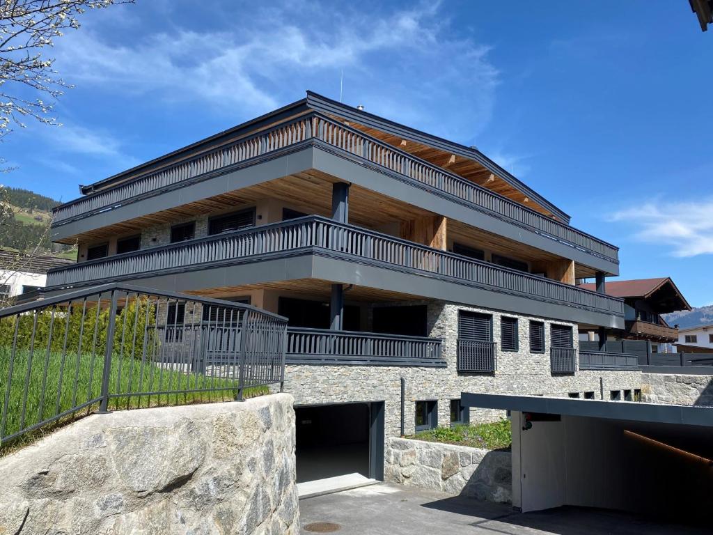 Budova, v ktorej sa apartmán nachádza