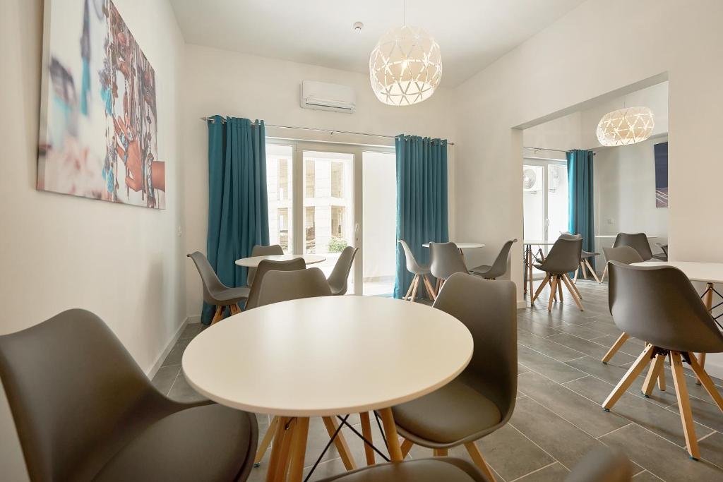 Posezení v ubytování Garni Hotel Larimar