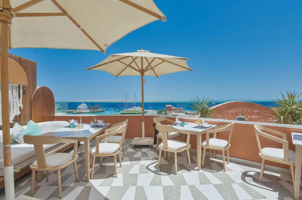 Nespecifikovaný výhled na moře nebo výhled na moře při pohledu z hotelu