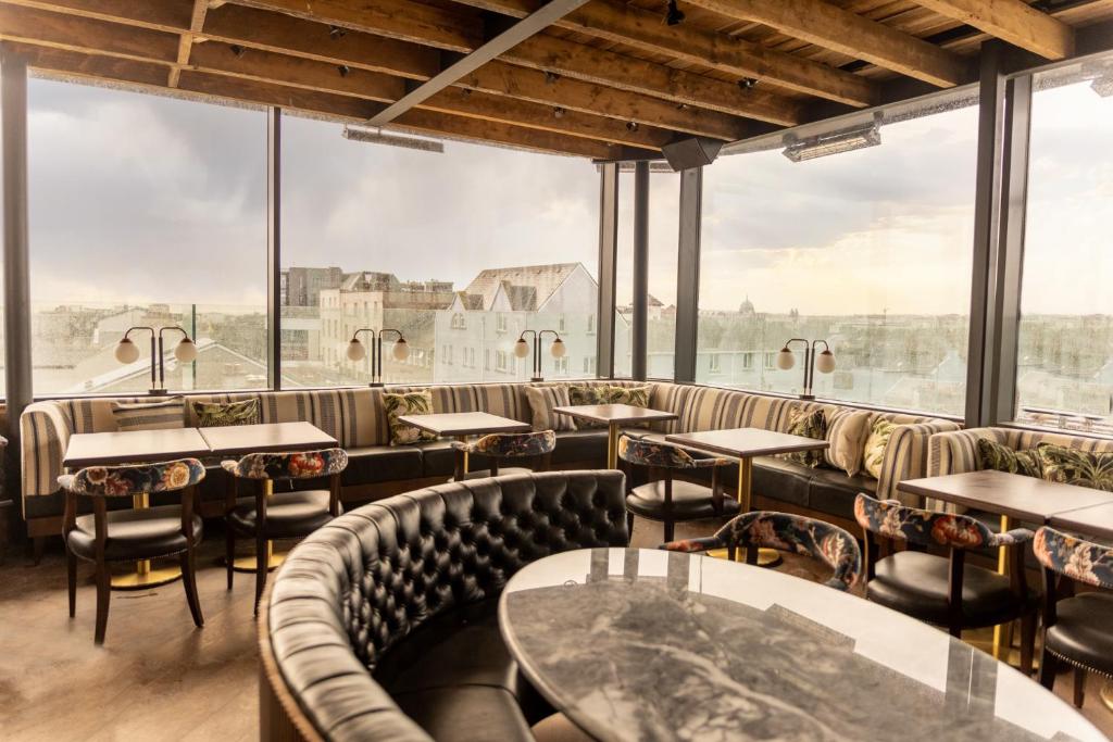 The Dean Galway - Resim 40