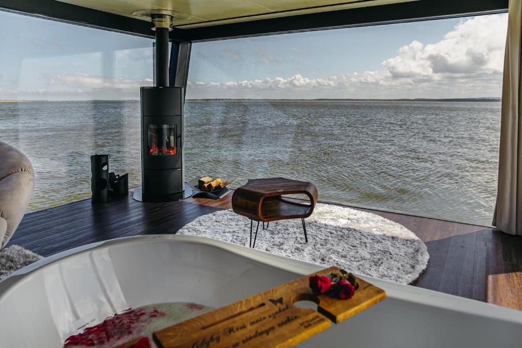 HT Houseboats - luksusowe domki na wodzie - sauna, jacuzzi - 2