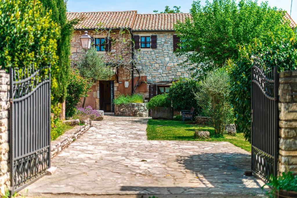 Vonkajšia záhrada v ubytovaní Villa Murva