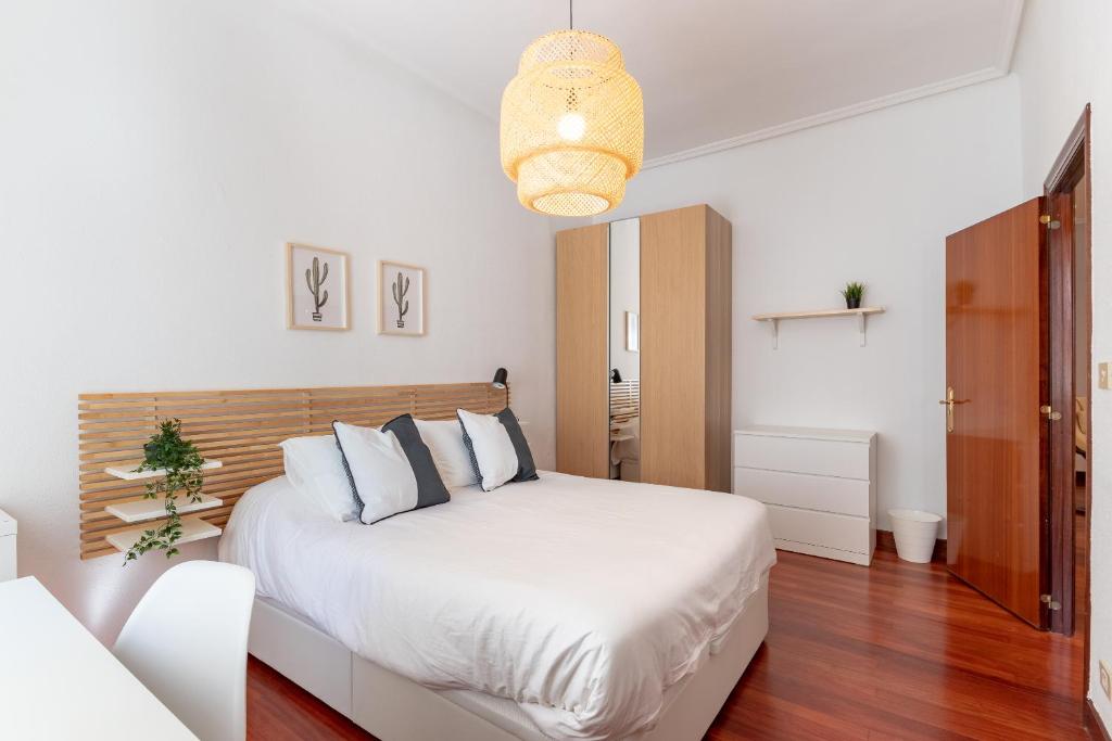 Booking.com: Apartamento POZAS - Amplitud y ubicación CENTRO ...