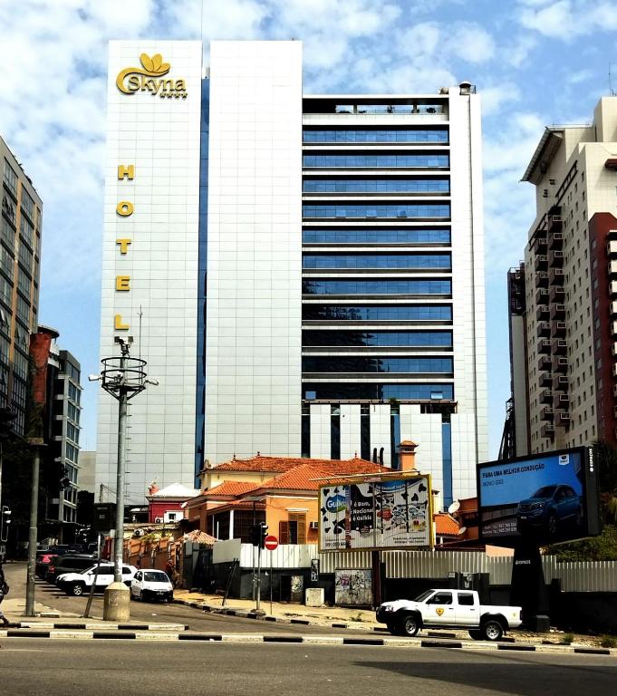 Whores in Luanda
