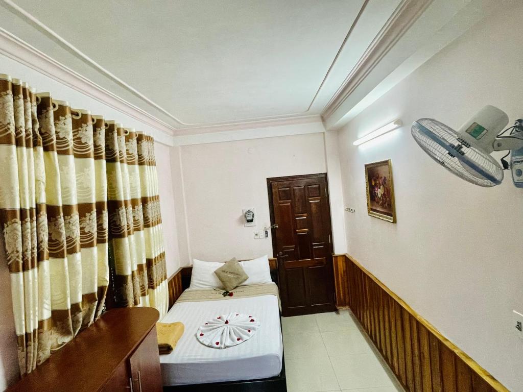 Nam Phương Riverside Villa - 9