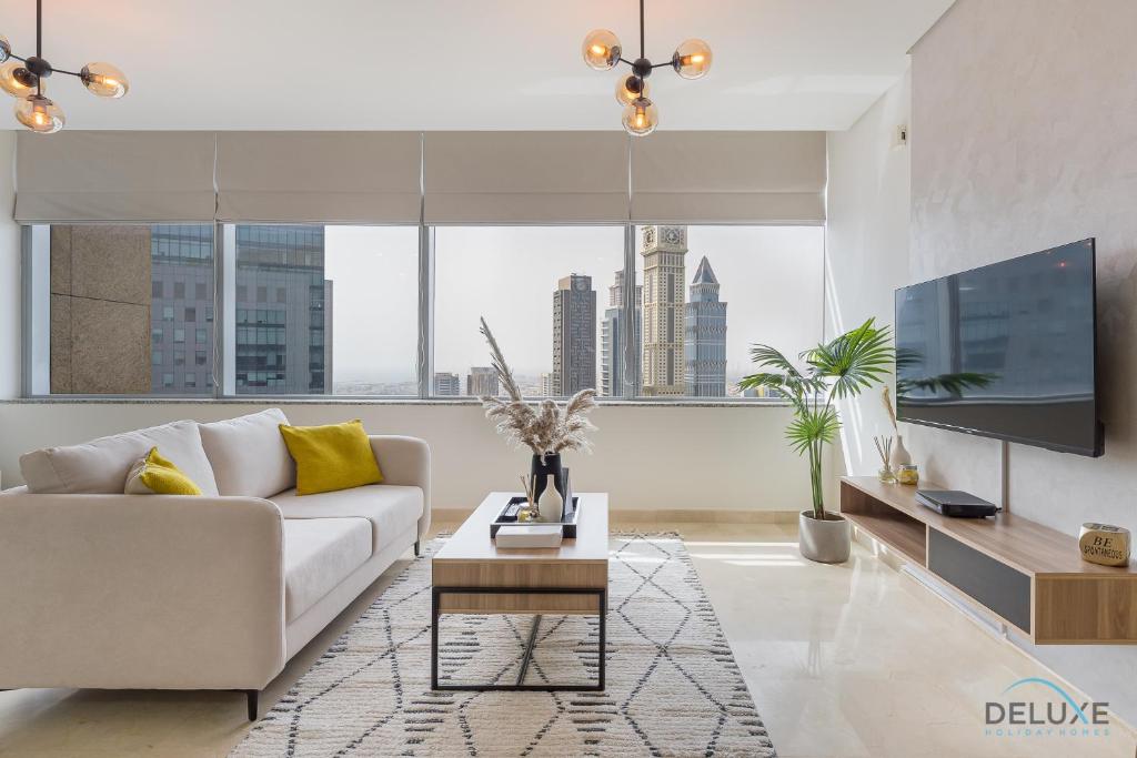 Sunny Studio at Sky Gardens DIFC by Deluxe Holiday Homes