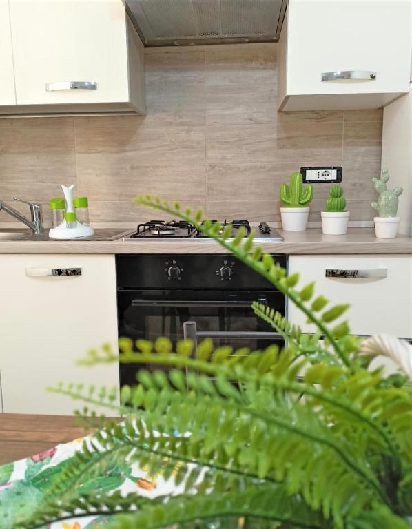 A kitchen or kitchenette at L'antico borgo