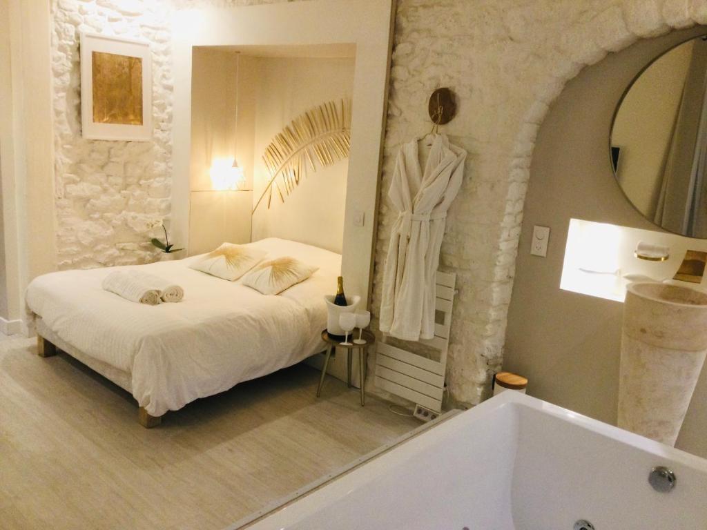 Buddha Beach Thoiry - Double Room With Spa Bath