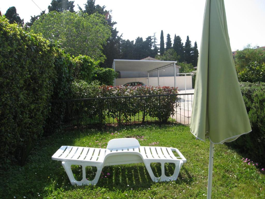 Zahrada ubytování Holiday Apartment Jasna