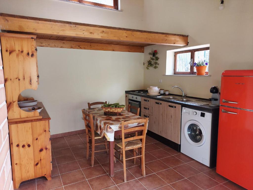 Kuchyňa alebo kuchynka v ubytovaní Casa Elda
