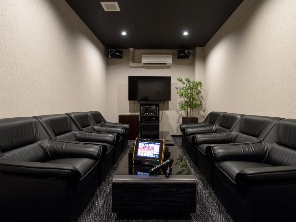 Posezení v ubytování LiVEMAX RESORT Hakone Sengokuhara